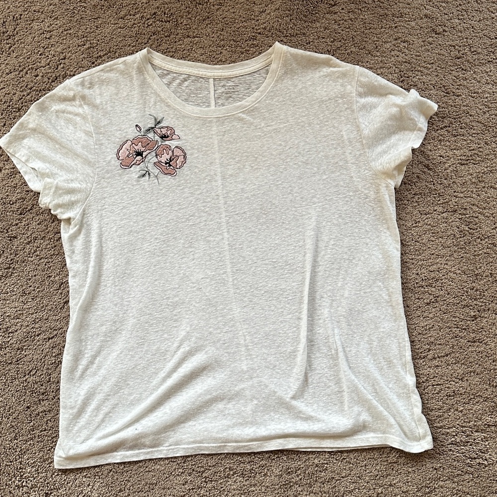 Floral Embroidered Women's Top - White